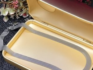 15.Stunning White Gold Plated Necklace for Women – Exquisite Luxury Party & Daily Wear