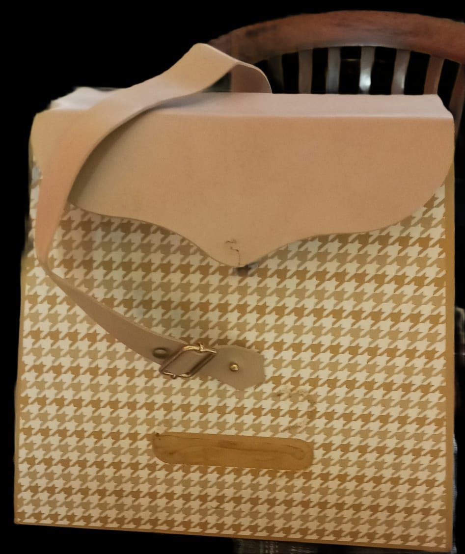 258.poly-cotton premium bedsheet – Heritage Mosaic Multi-Colour Duvet Set for Elegant Bedrooms in mustard box. - Image 6