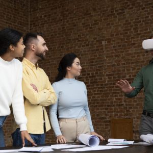 corporate-workers-brainstorming-together corporate-workers-brainstorming-together